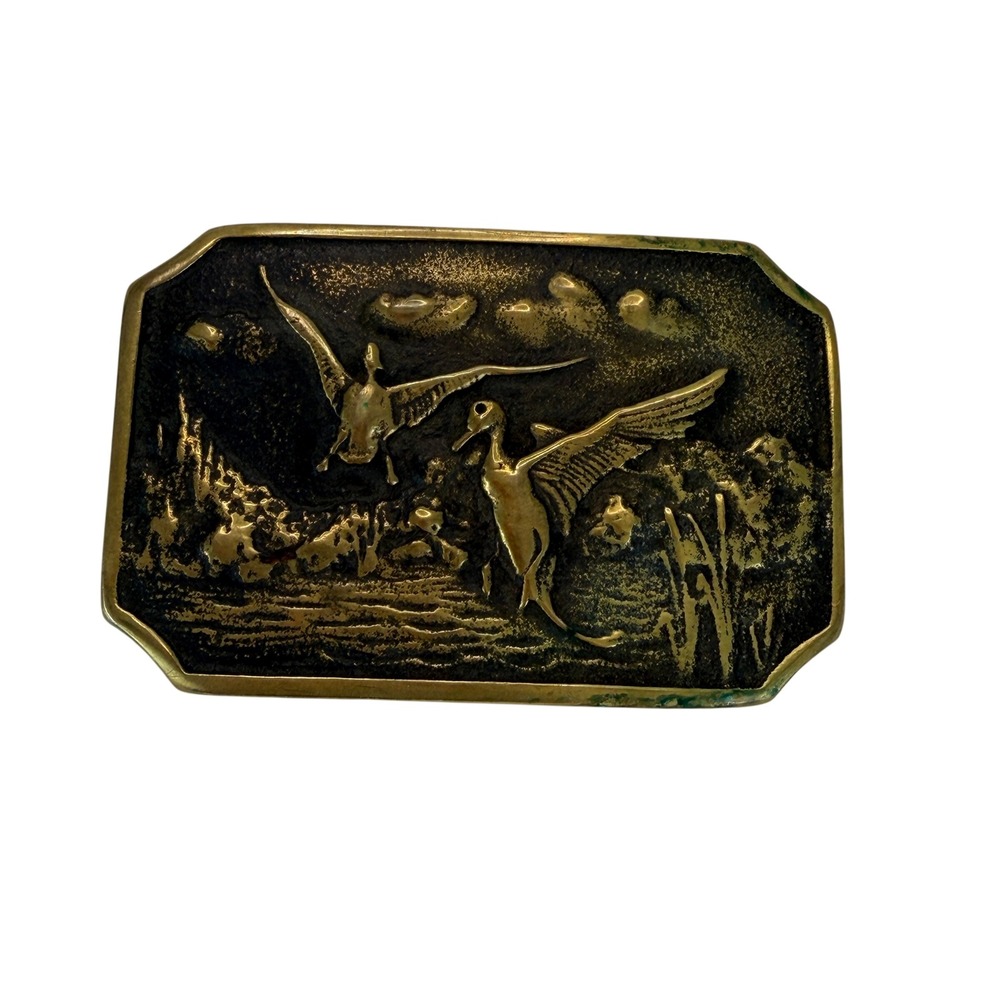 BTS Belt Buckle Mens OS Gold Good Vintage Solid Brass Flying Ducks USA Made